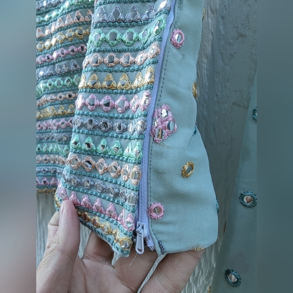 Indian Wedding Wear Lehenga Choli Dupatta Set Heavy Embroidery Work Lehengas Set - Picture 5 of 8